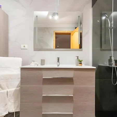 Lovely House In Gran Canaria Next To The Airport شقة *